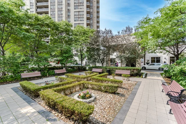 #2304-710 Humberwood Boulevard, Etobicoke - photo 2