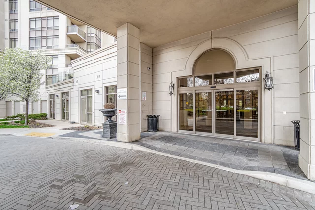 #2304-710 Humberwood Boulevard, Etobicoke - photo 4