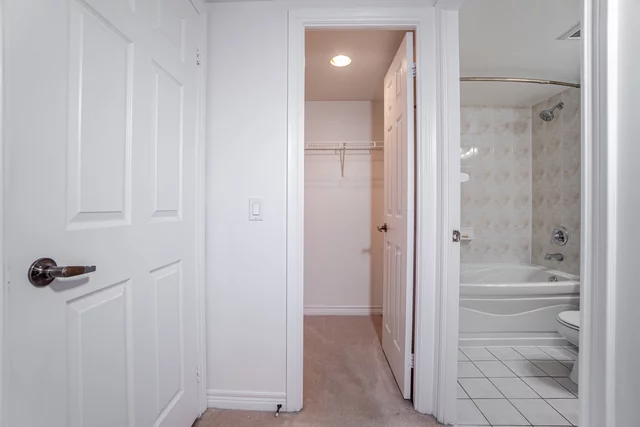 #2304-710 Humberwood Boulevard, Etobicoke - photo 30