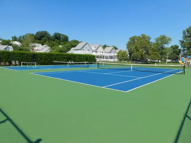 40-tennis.JPG