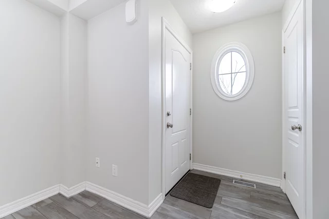 #51-7768 Ascot Circle, Niagara Falls - photo 4