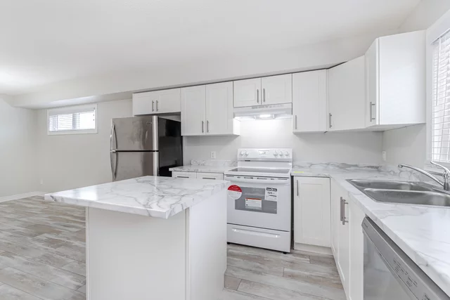 #51-7768 Ascot Circle, Niagara Falls - photo 13
