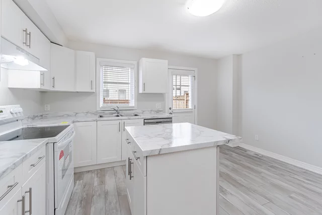 #51-7768 Ascot Circle, Niagara Falls - photo 14