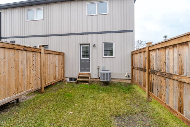 #51-7768 Ascot Circle, Niagara Falls - photo 40