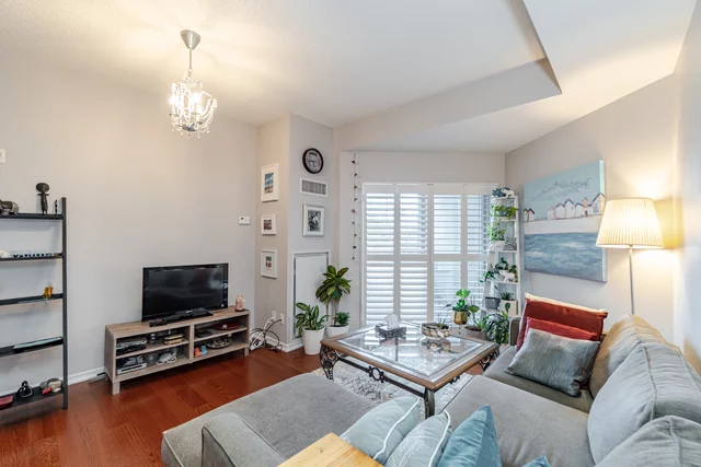 #204-8 Maison Parc Court, Thornhill - photo 9