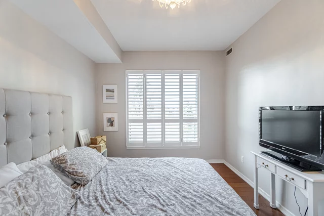 #204-8 Maison Parc Court, Thornhill - photo 23