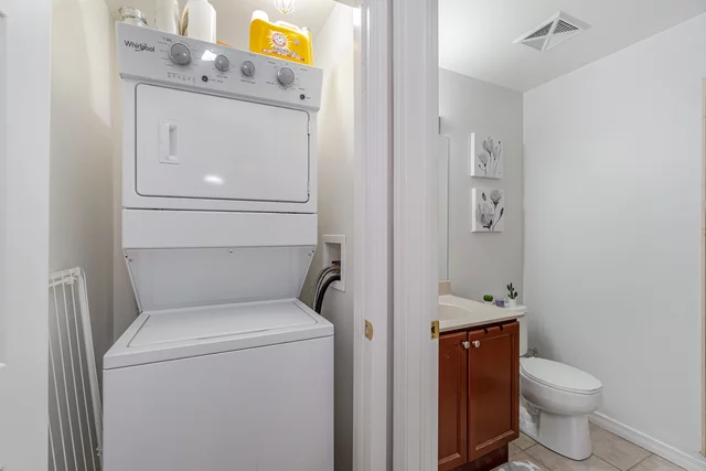 #204-8 Maison Parc Court, Thornhill - photo 32