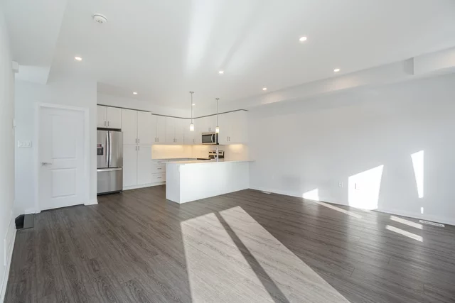 #52-51 Sparrow Avenue, Cambridge - photo 13