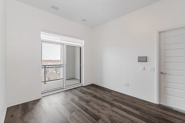 #605-460 Gordon Krantz Avenue, Milton - photo 14