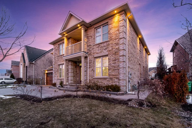 35 Louvre Circle, Brampton - photo 15