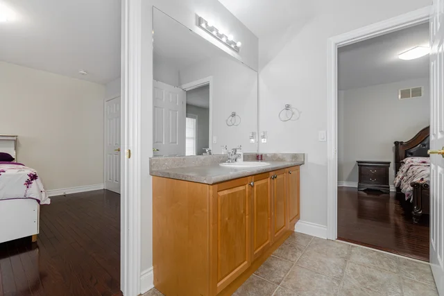 35 Louvre Circle, Brampton - photo 75