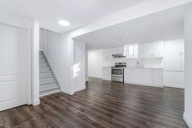 35 Louvre Circle, Brampton - photo 79