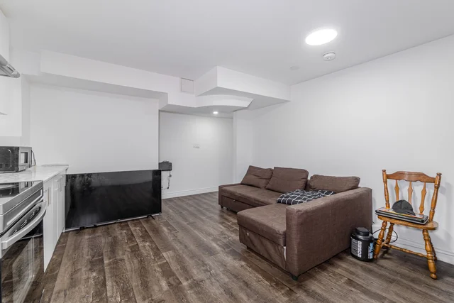 35 Louvre Circle, Brampton - photo 89
