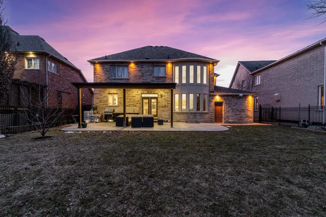 35 Louvre Circle, Brampton - photo 105