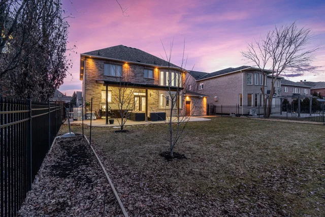 35 Louvre Circle, Brampton - photo 106