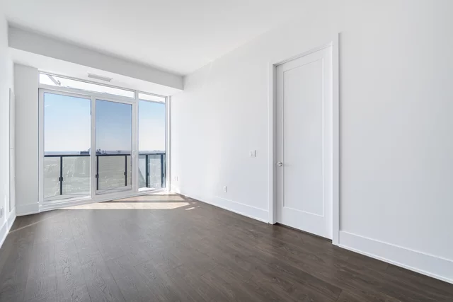 #3515-470 Front Street West, Toronto - photo 12