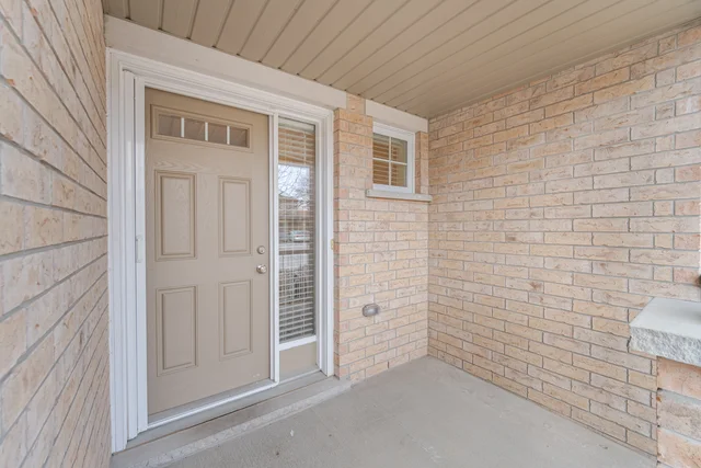 19 Summerfield Drive, Guelph - photo 4