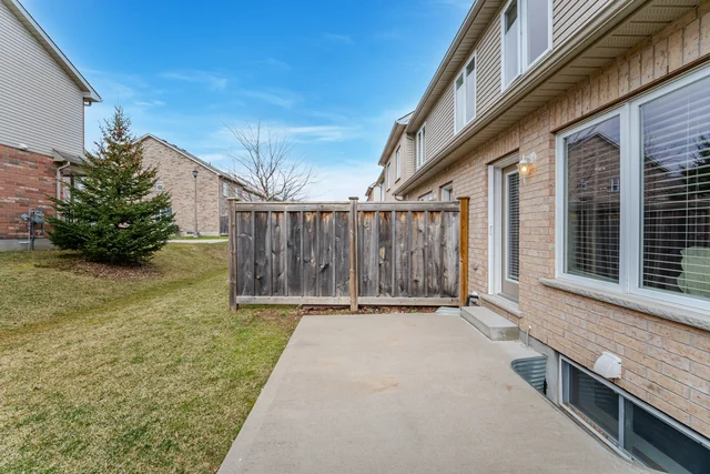 19 Summerfield Drive, Guelph - photo 39