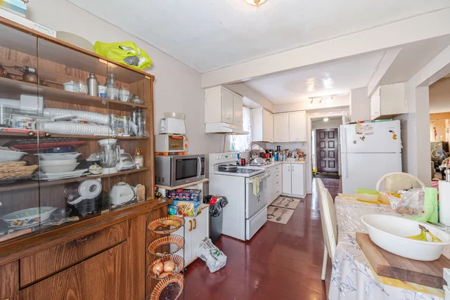 3114 Redbank Crescent, Mississauga - photo 13