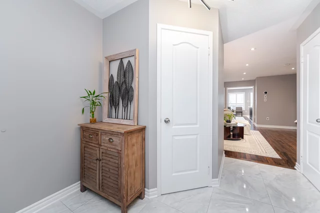 7337 Lowville Heights, Mississauga - photo 6
