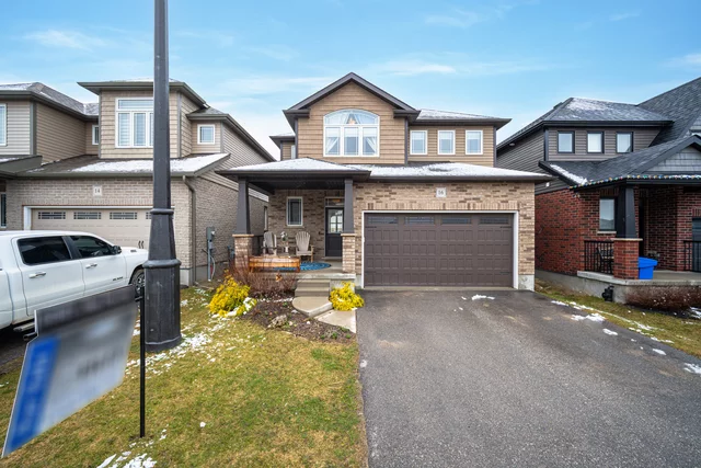 16 Sparrow Crescent, Grand Valley - photo 2