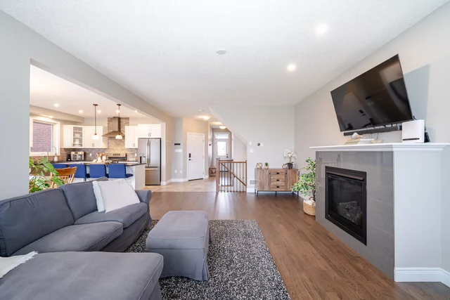 16 Sparrow Crescent, Grand Valley - photo 8