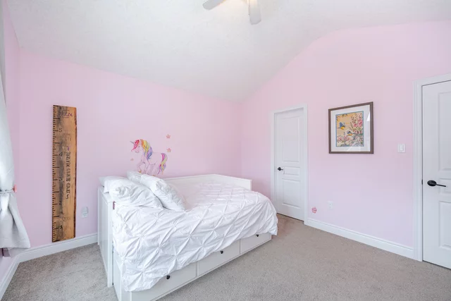 16 Sparrow Crescent, Grand Valley - photo 32