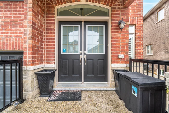 242 Humphrey Street, Waterdown - photo 5