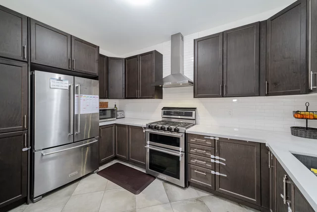 242 Humphrey Street, Waterdown - photo 16