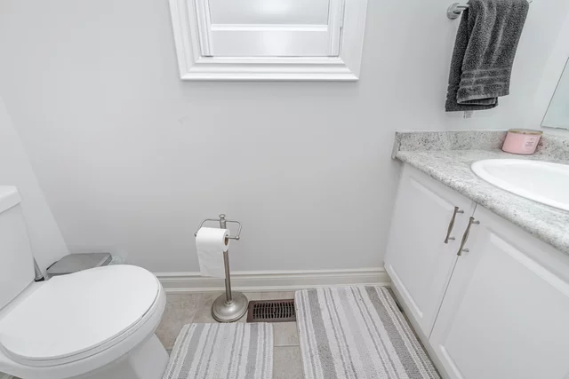 242 Humphrey Street, Waterdown - photo 19