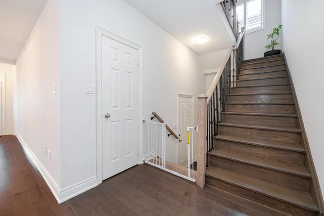 242 Humphrey Street, Waterdown - photo 20