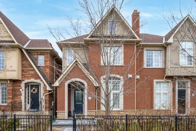 3466 Eglinton Avenue West, Mississauga - photo 1