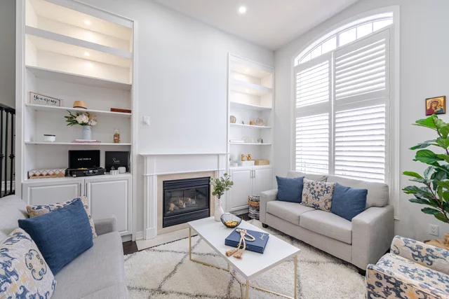 3466 Eglinton Avenue West, Mississauga - photo 6