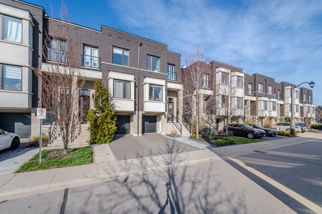 270 Vellwood Common, Oakville - photo 4