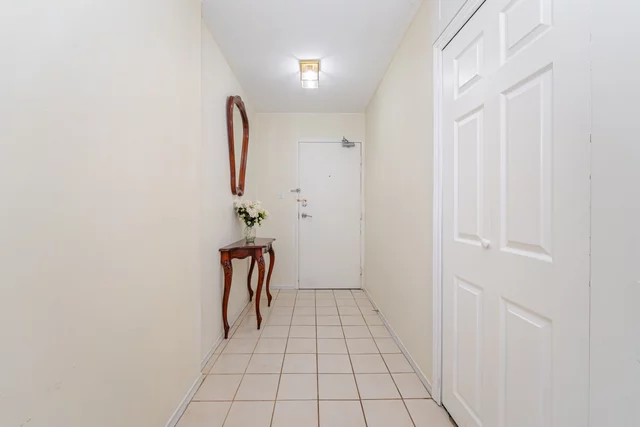#606-234 Albion Road, Etobicoke - photo 6