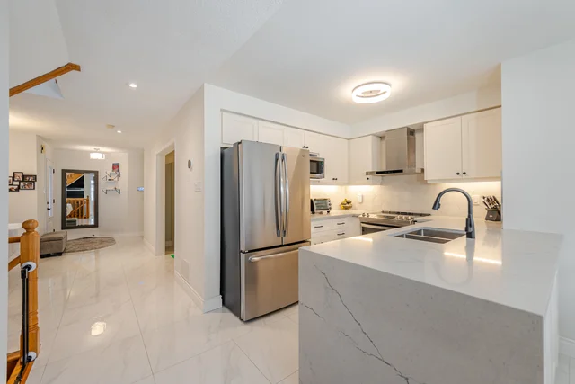 68 Sylwood Crescent, Maple - photo 10