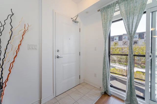 #306-199 Pine Grove Road, Vaughan - photo 4
