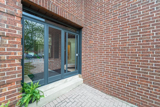 4338 Bacchus Crescent, Mississauga - photo 4