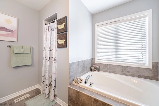 564 Langholm Street, Milton - photo 31