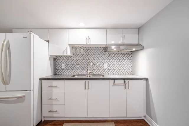 564 Langholm Street, Milton - photo 47