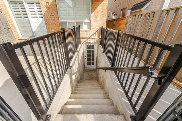 24 Parisian Road, Brampton - photo 4