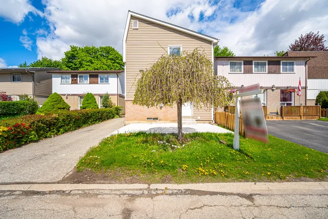6 Hawkins Court, Brampton - photo 3