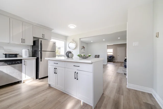 6 Hawkins Court, Brampton - photo 7