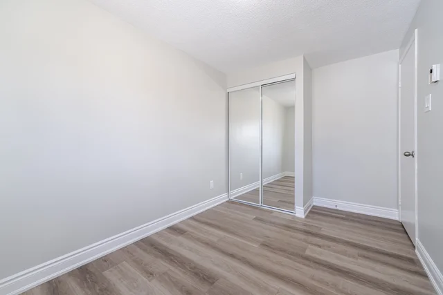 6 Hawkins Court, Brampton - photo 28