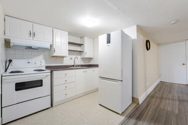 13 Oaklea Boulevard, Brampton - photo 33