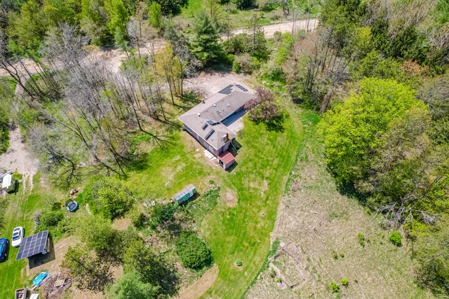 18697 Centreville Creek Road, Caledon - photo 53