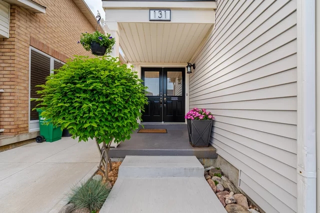 131 Tiller Trail, Brampton - photo 4