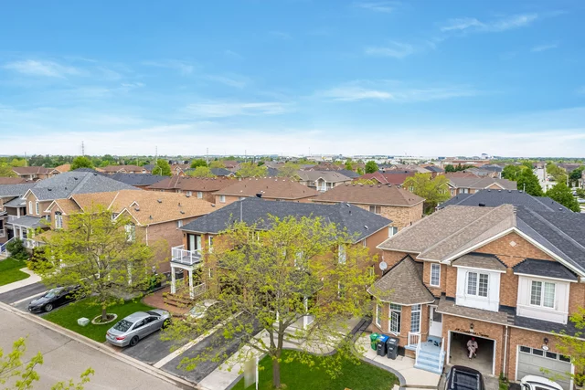 47 Saddleback Square, Brampton - photo 5
