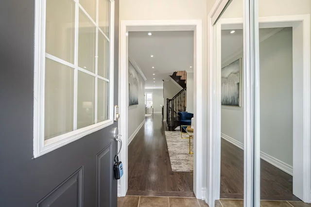 713 Ambroise Crescent, Milton - photo 10
