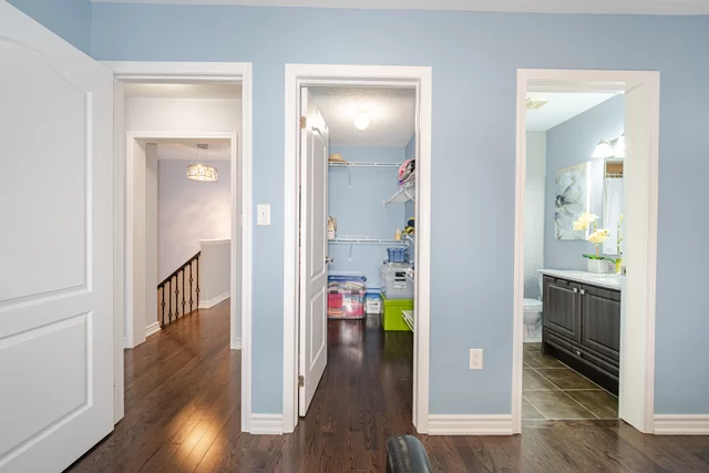 713 Ambroise Crescent, Milton - photo 27